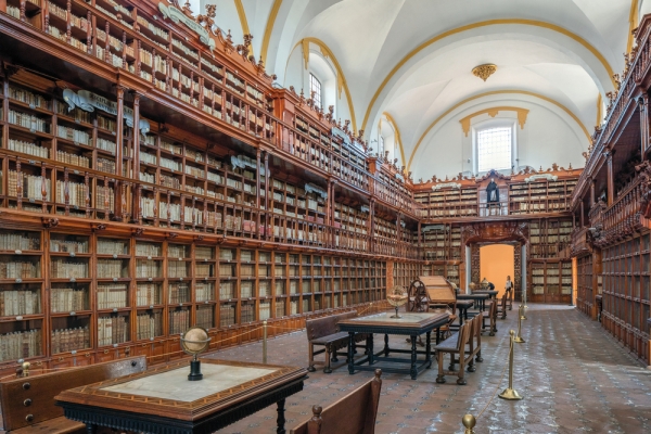 メキシコ　プエブラ図書館